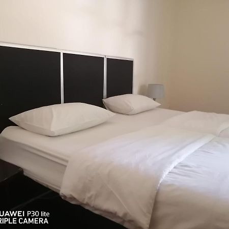 Rosebank Hostel 요하네스버그 외부 사진