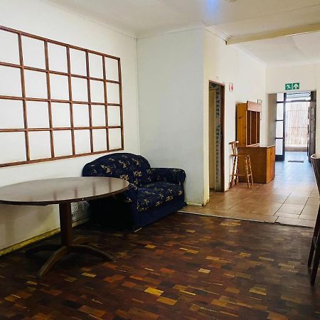 Rosebank Hostel 요하네스버그 외부 사진