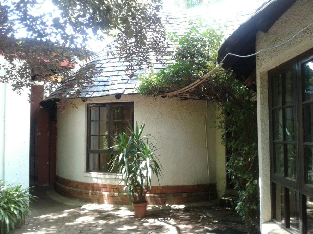 Rosebank Hostel 요하네스버그 외부 사진